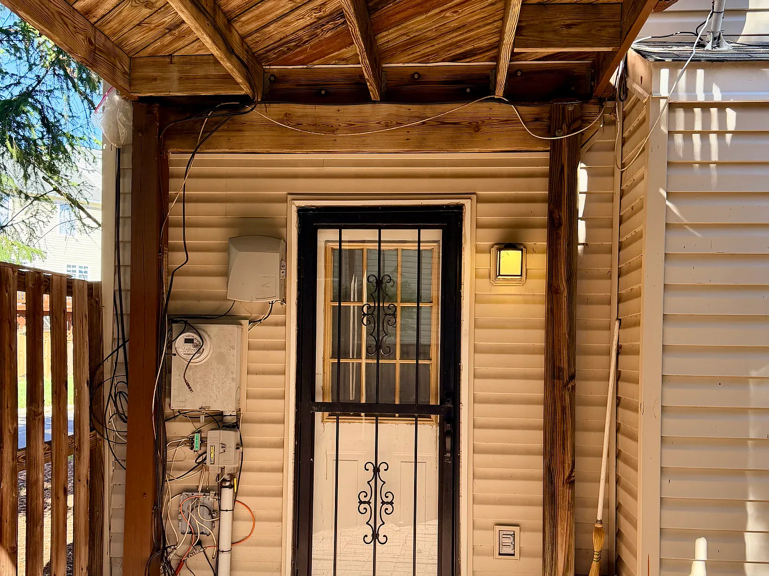 1 bed, 878 sqft, $1,190 — Photo 1