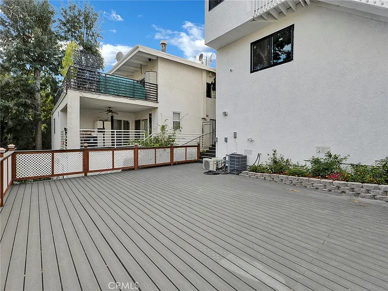 4530 Ensenada Dr — Photo 28