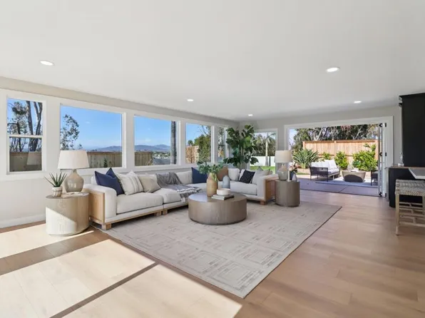 1358 Walnutview Dr, Encinitas, CA 92024