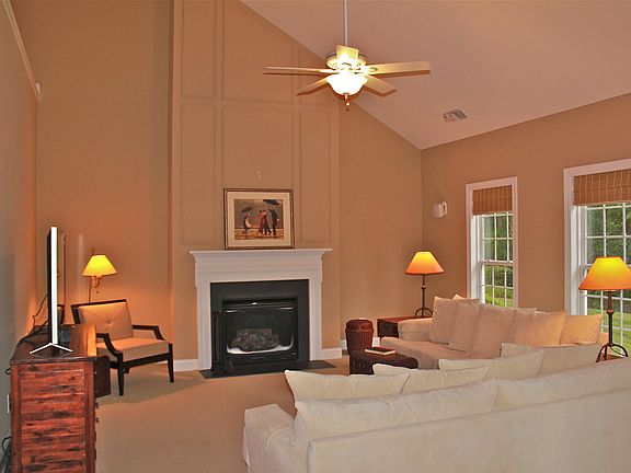 5th image of 10304 Linksland Dr