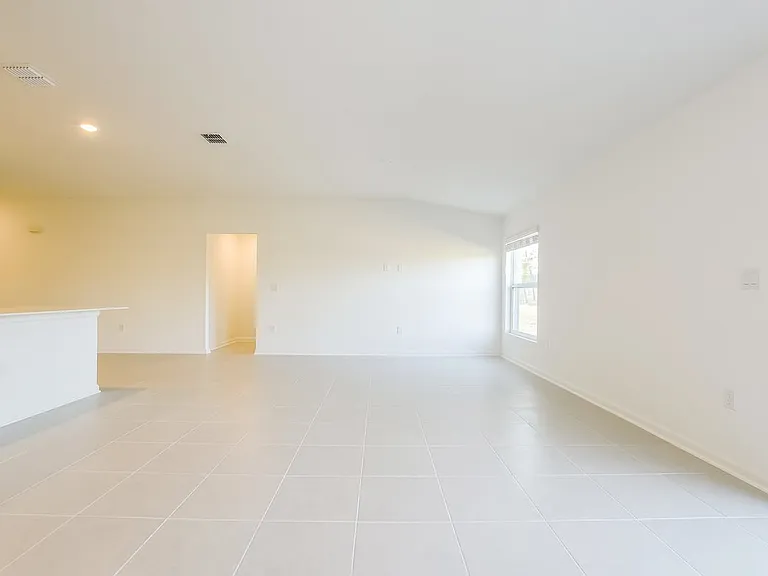 1338 Inkberry Cir — Photo 5