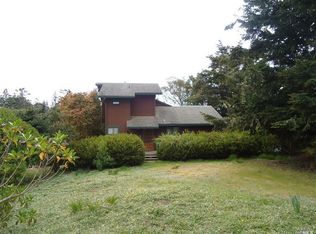 15661 Forest View Rd, Manchester, CA 95459