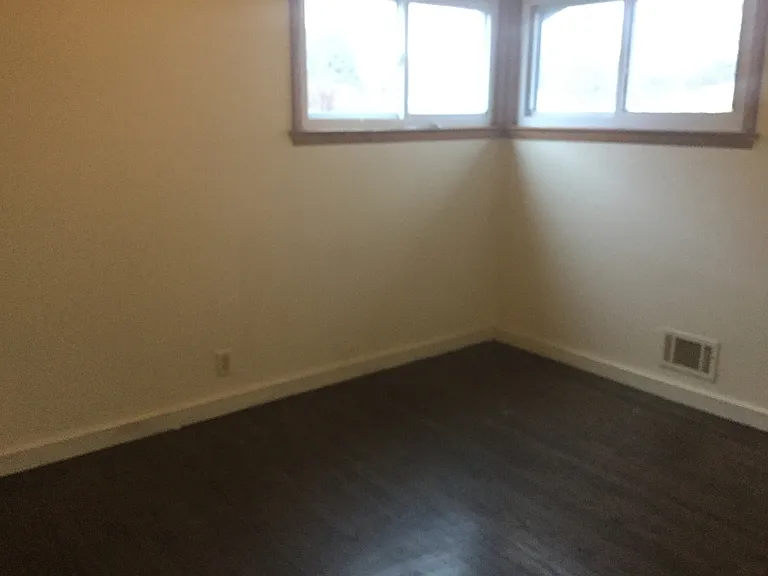 7866 W Palmetto Ave — Photo 5