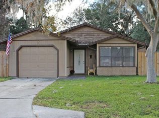 107 Woodlane Ave, Wildwood, FL 34785