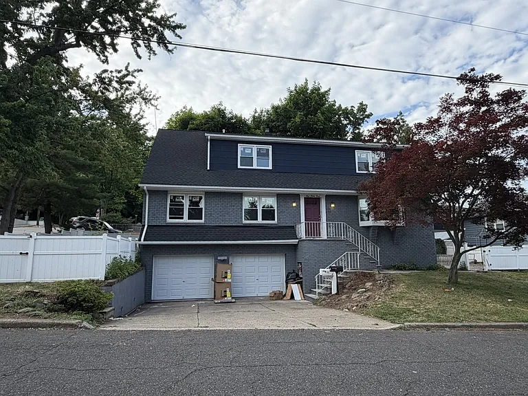 155 Prescott Ave #1 — Photo 1