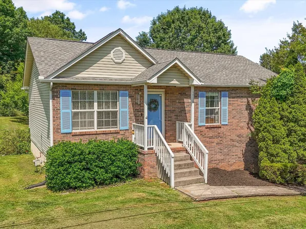 5956 Warrenpark Ln, Knoxville, TN 37912
