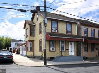 1402 Willow St, Lebanon, PA 17046