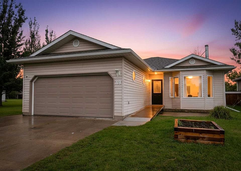 1st image of 49 S Cambridge Way