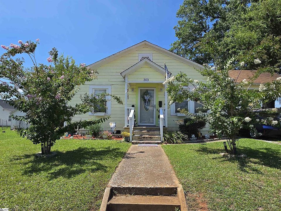 1st image of 303 Poplar St