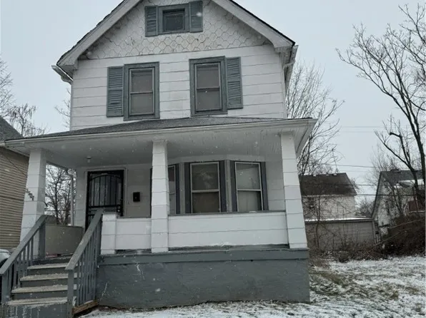 3527 E 103rd St, Cleveland, OH 44105