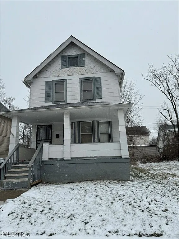 3527 E 103rd St photo 1