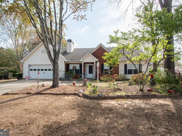 115 Oakview Trce, Fayetteville, GA 30215