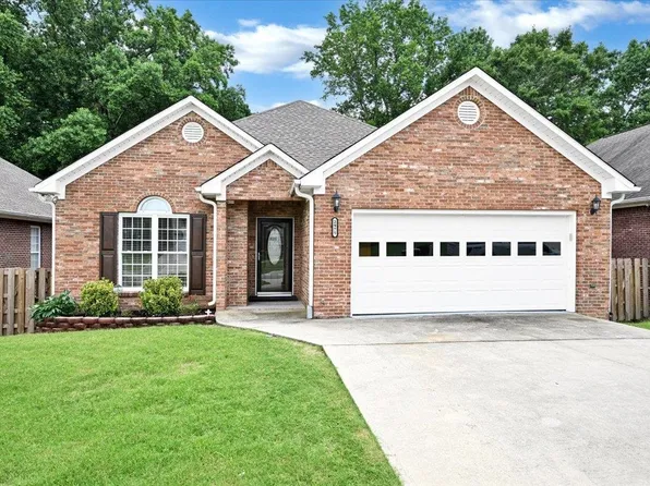 2975 Phelan Cir SE, Hanceville, AL 35077