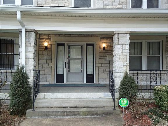 5th image of 2800 Oakland Ave