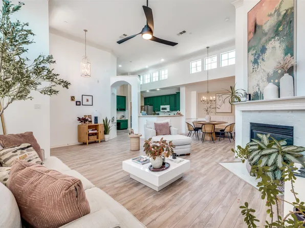 619 Poplar Ln, Irving, TX 75063