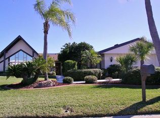 5410 W Shore Dr, New Port Richey, FL 34652
