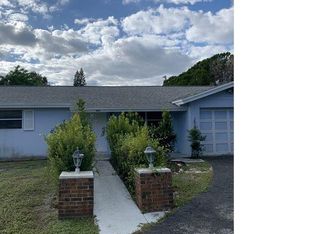 466 SW 2nd Ave, Boynton Beach, FL 33435