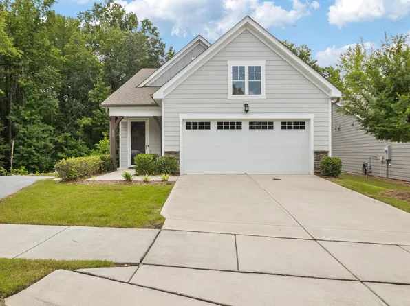 420 English Violet Ln, Raleigh, NC 27610