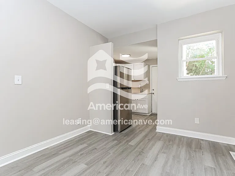1322976_006_dining_room_6.jpg