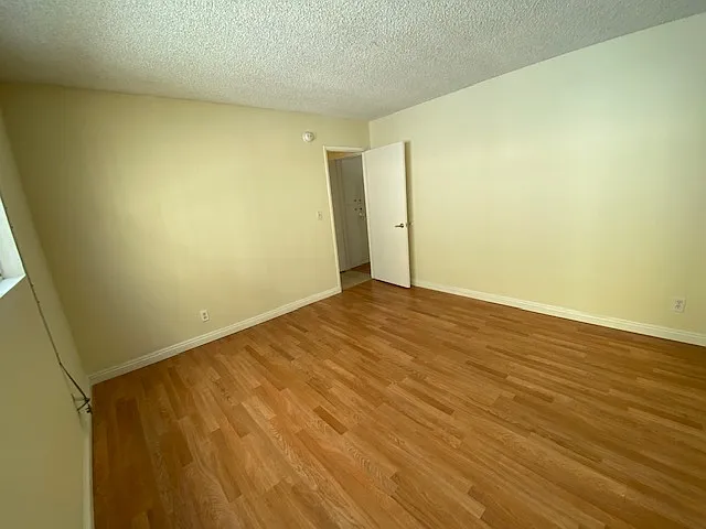 12731 Mitchell Ave #4 — Photo 4