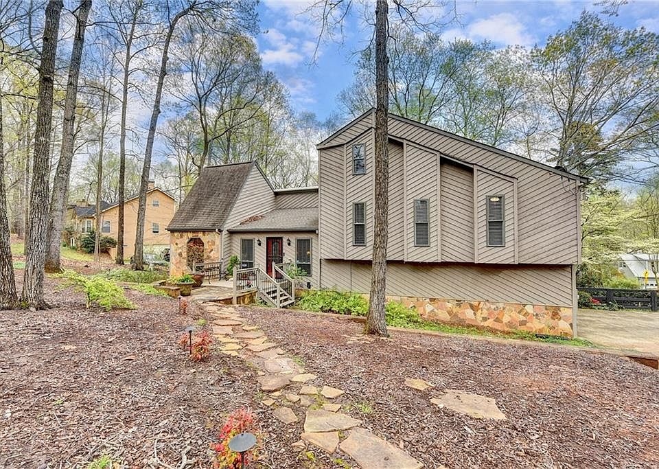 105 Ridge Rd, Berkeley Lake, GA 30096 Zillow