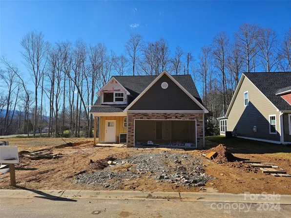 106 Crew Ln, Black Mountain, NC 28711
