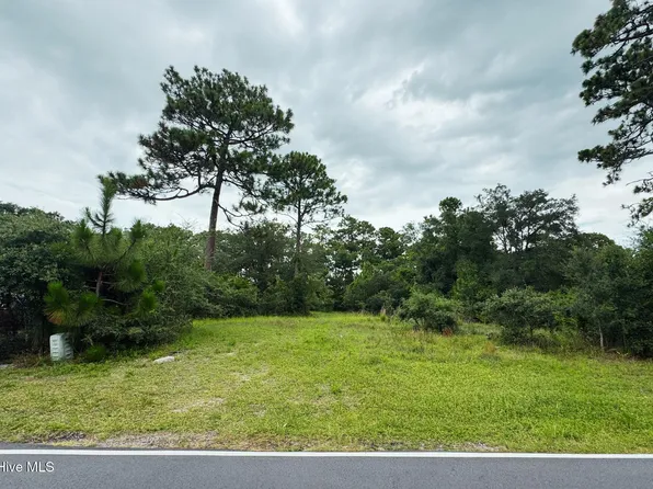 2008 Robert Ruark Drive SE, Southport, NC 28461