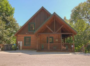 4457 Forest Vista Way, Pigeon Forge, TN 37863