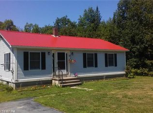 311 Holmes Rd, Winthrop, ME 04364