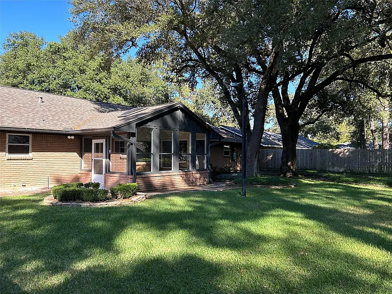 10233 Moorberry Ln — Photo 19