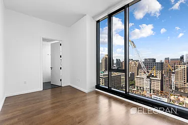 Rented by (Legacy) Elegran