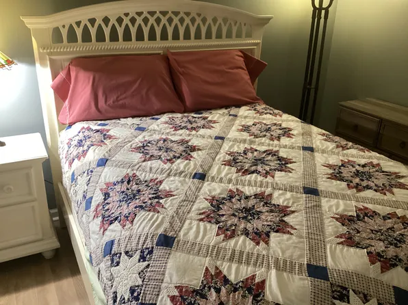 4908 Shady Pine Dr, Greensboro, NC 27455