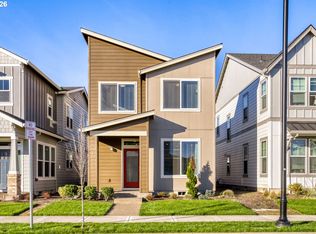 8465 SE Crabapple St, Hillsboro, OR