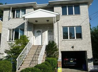 2408A 5th St #2406, Fort Lee, NJ 07024