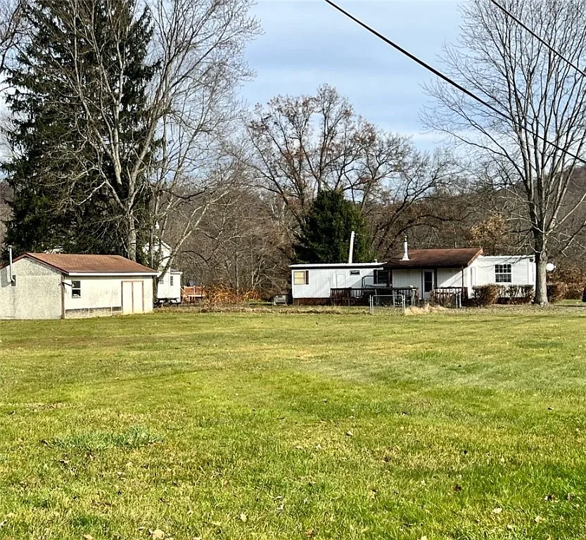 111 Crandon Dr photo 1