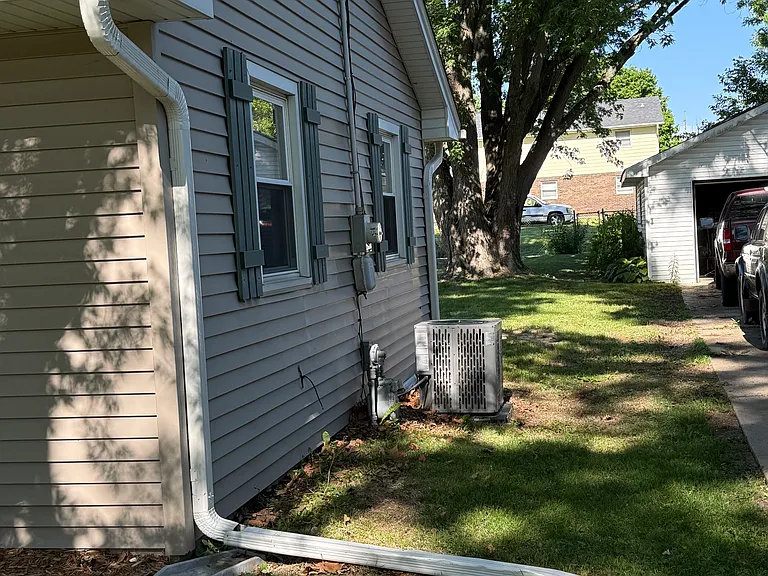 116 Briargate Rd — Photo 2