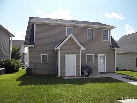 2nd image of 115 Wyndview Dr