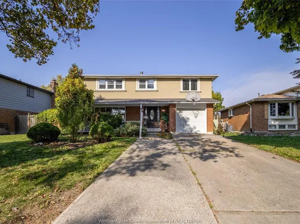 9880 Asgard Rd, Windsor, ON N8R 1E2