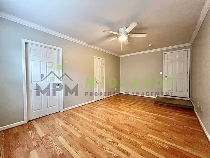 3425 Manor Ave — Photo 36