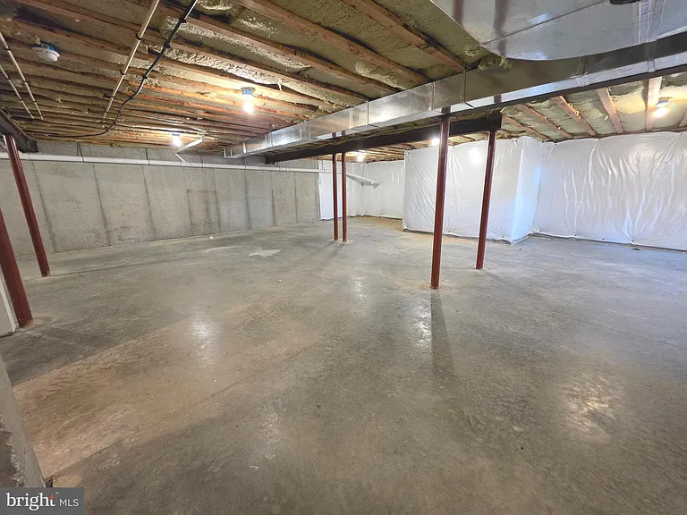 94 Wolf Creek Cir — Photo 51