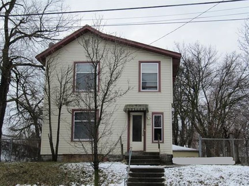 1st image of 430 Martin Luther King Jr St SE