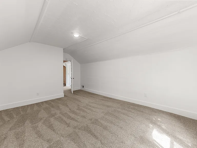 1104 S Walnut St #2 — Photo 10