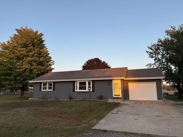 48 Bay Shore Dr