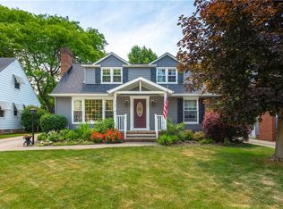 16067 Brinbourne Ave, Middleburg Heights, OH 44130