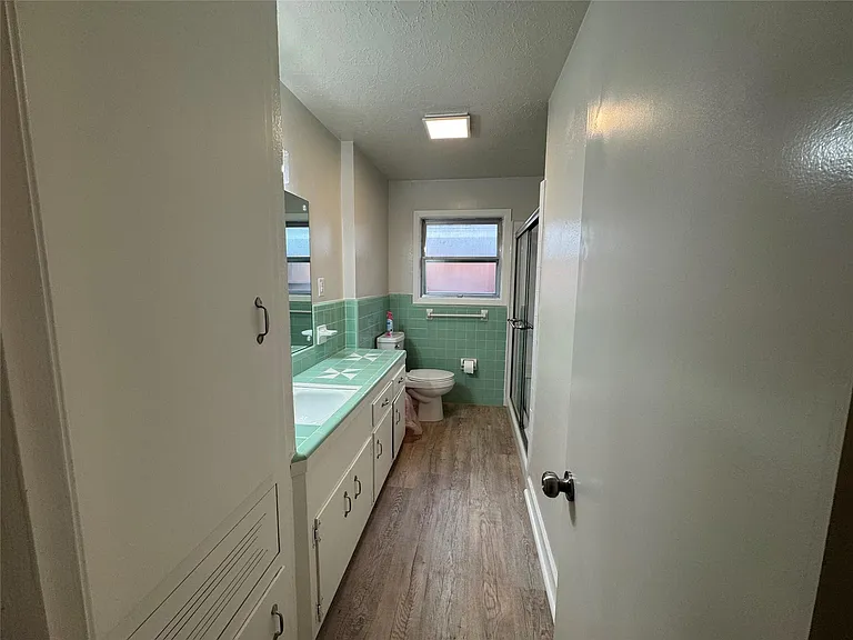 2611 Prairie Ave — Photo 19