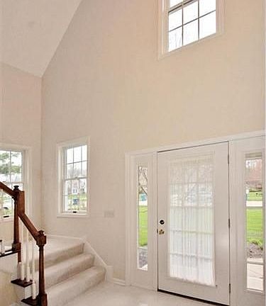 2nd image of 2163 Clifton Way