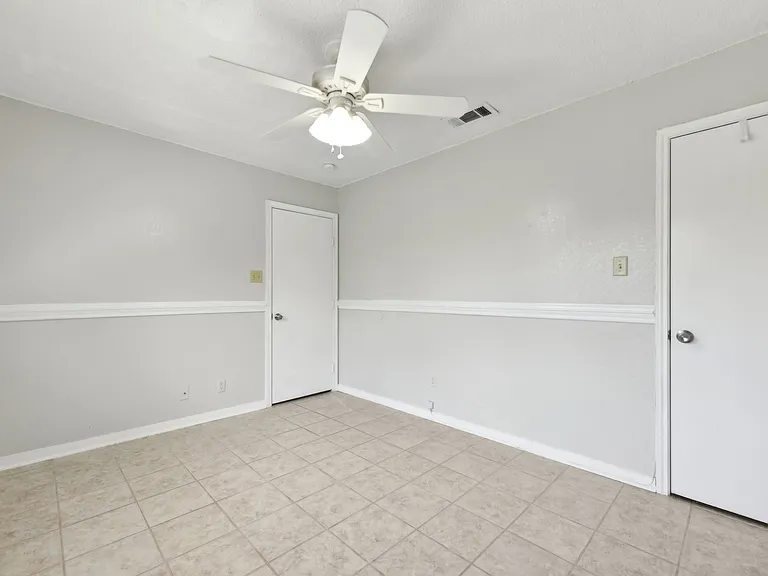 3217 Honeysuckle Dr — Photo 16