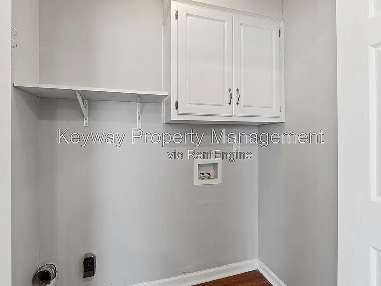 18 Fowkewood Ct — Photo 9