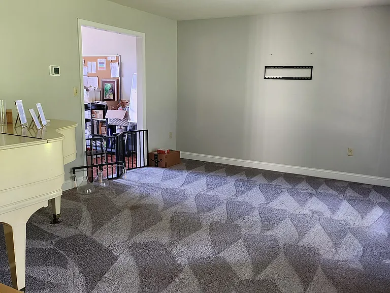 4 Lehoy Forest Dr — Photo 5