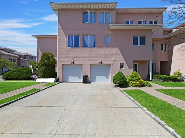 23 Harbour Ct #23, Staten Island, NY 10308